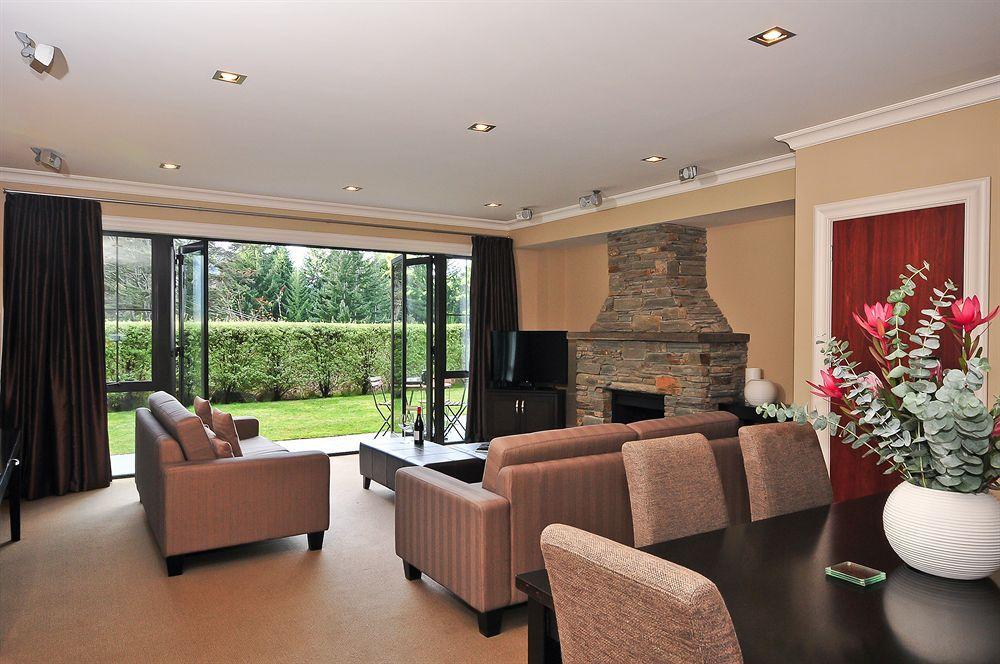 Platinum Queenstown Exterior photo