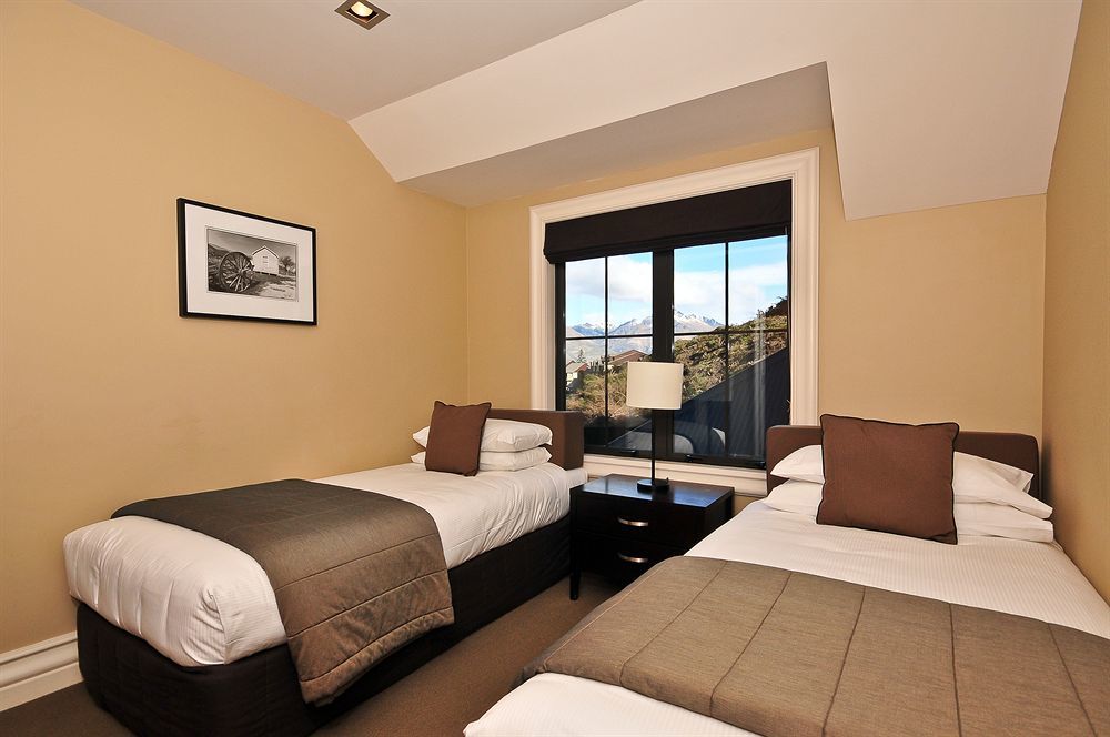 Platinum Queenstown Exterior photo