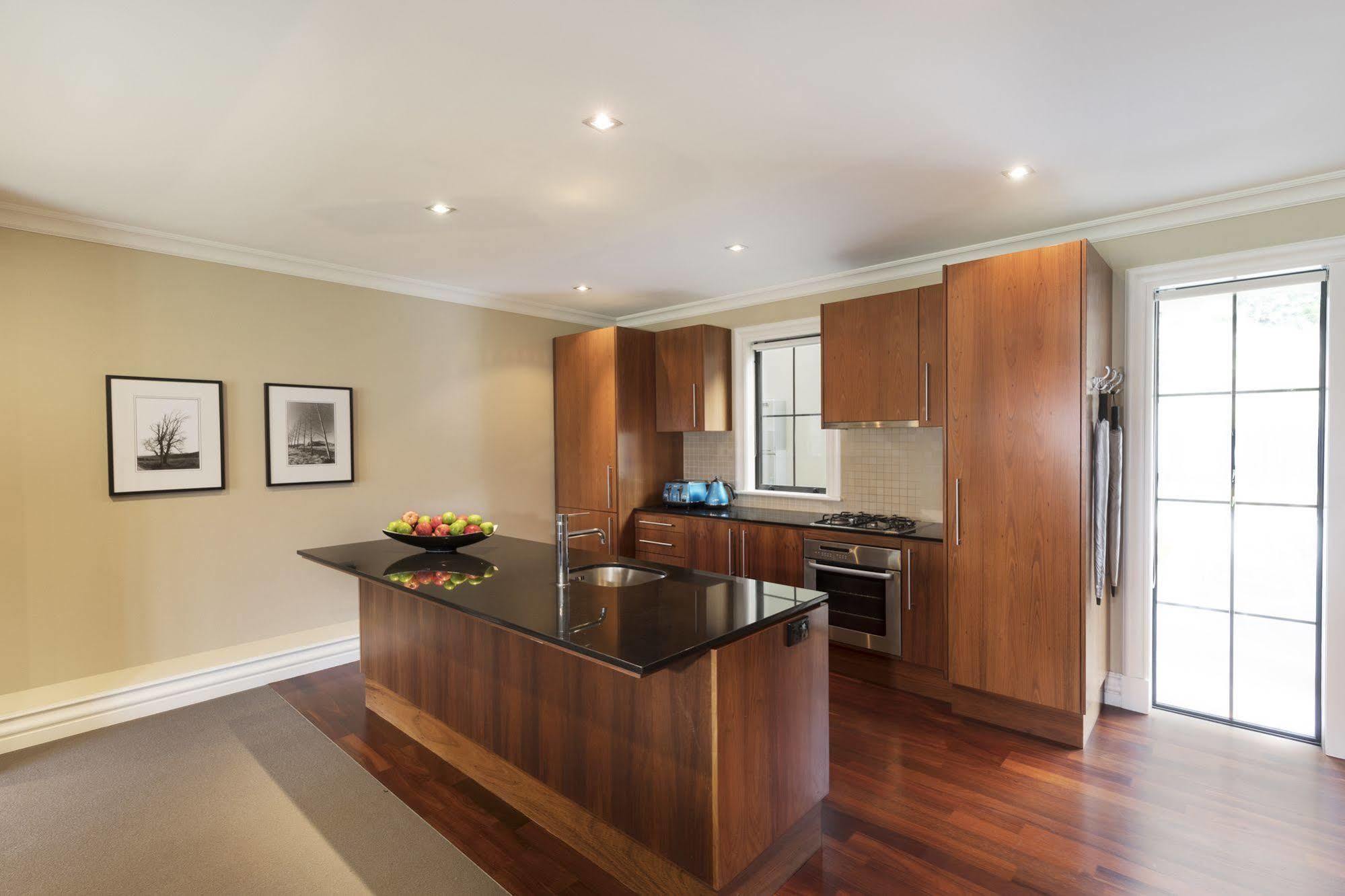 Platinum Queenstown Exterior photo