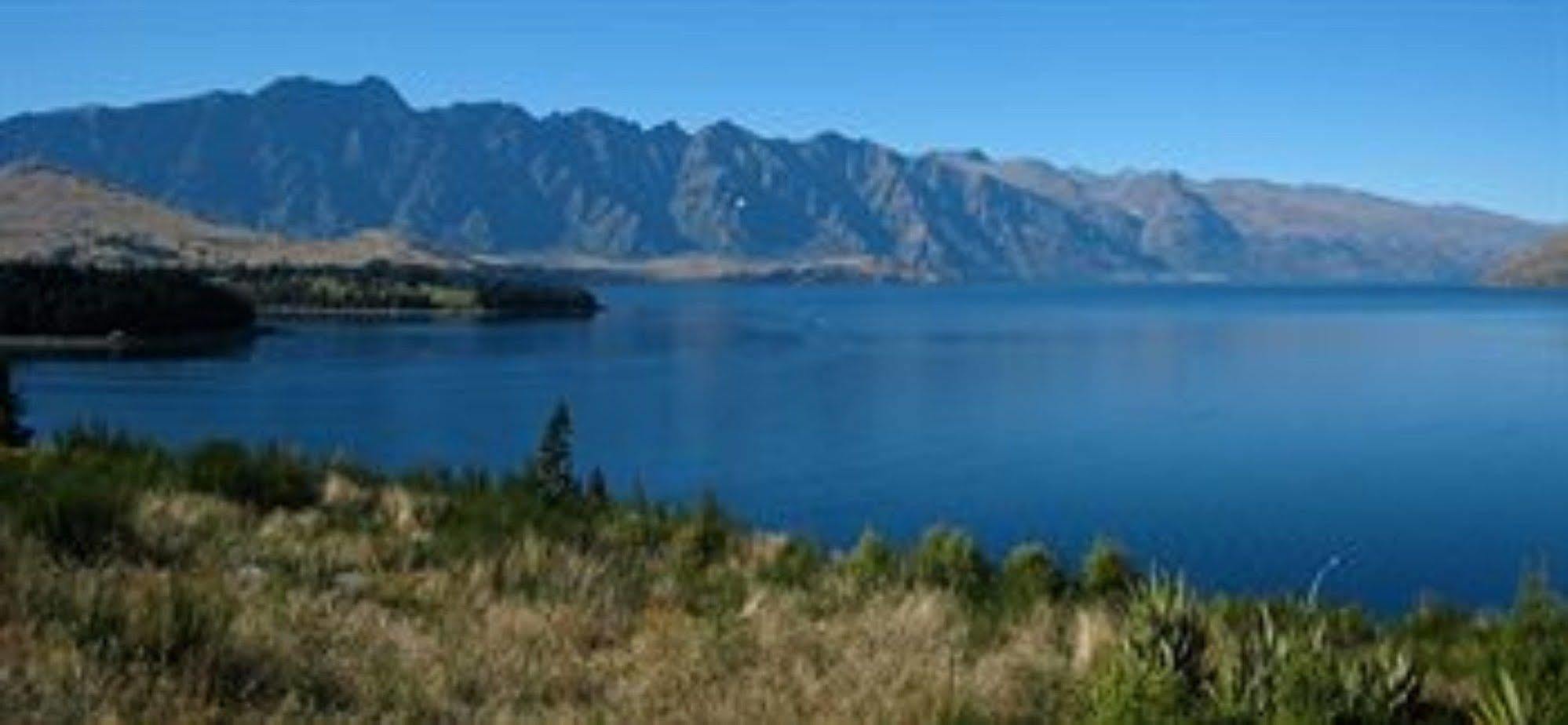 Platinum Queenstown Exterior photo